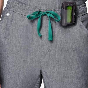 NWOT FIGS Men’s Graphite Joggers XL